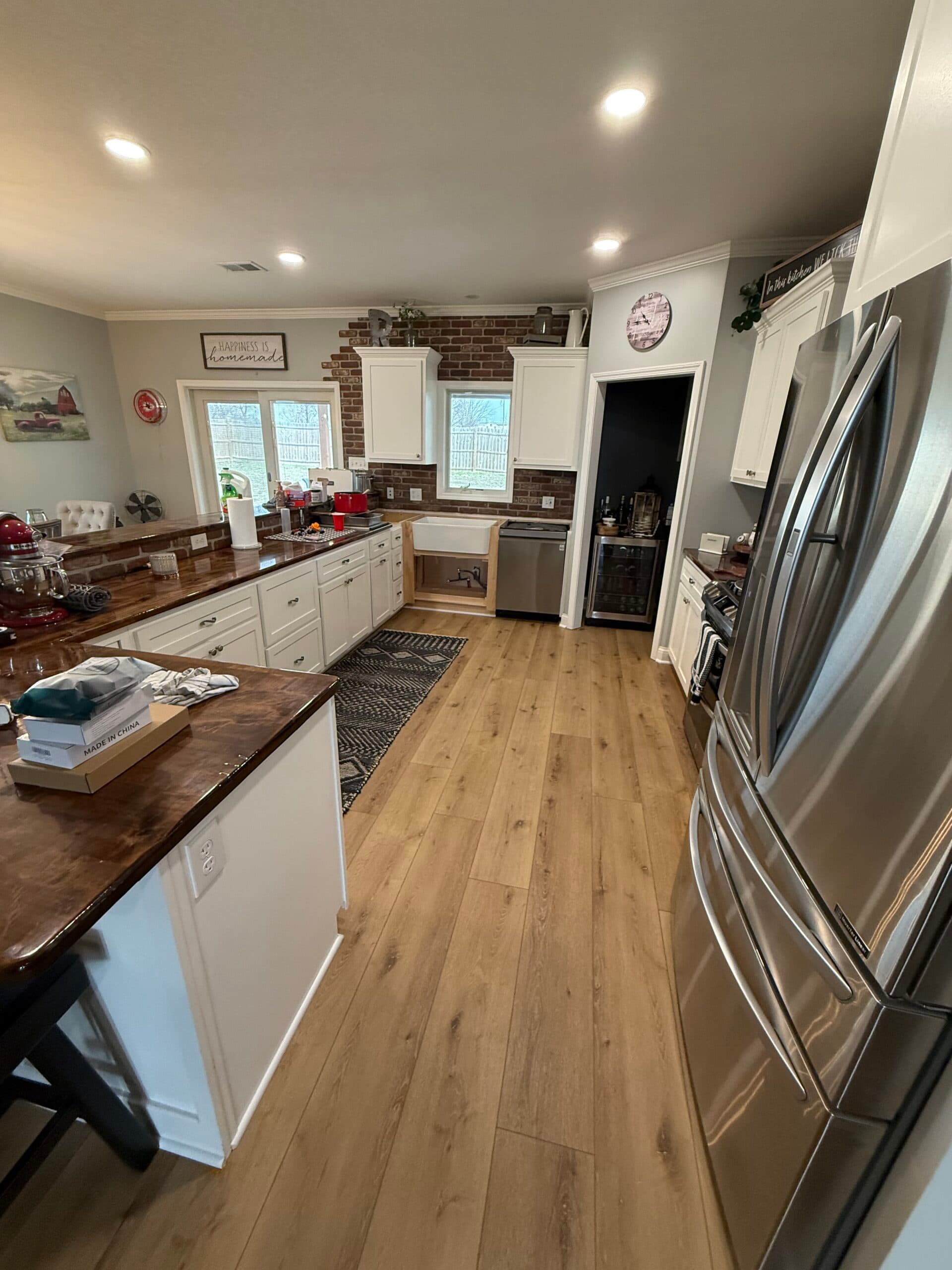 Product: COREtec Pro Plus. Color: Cairo Oak