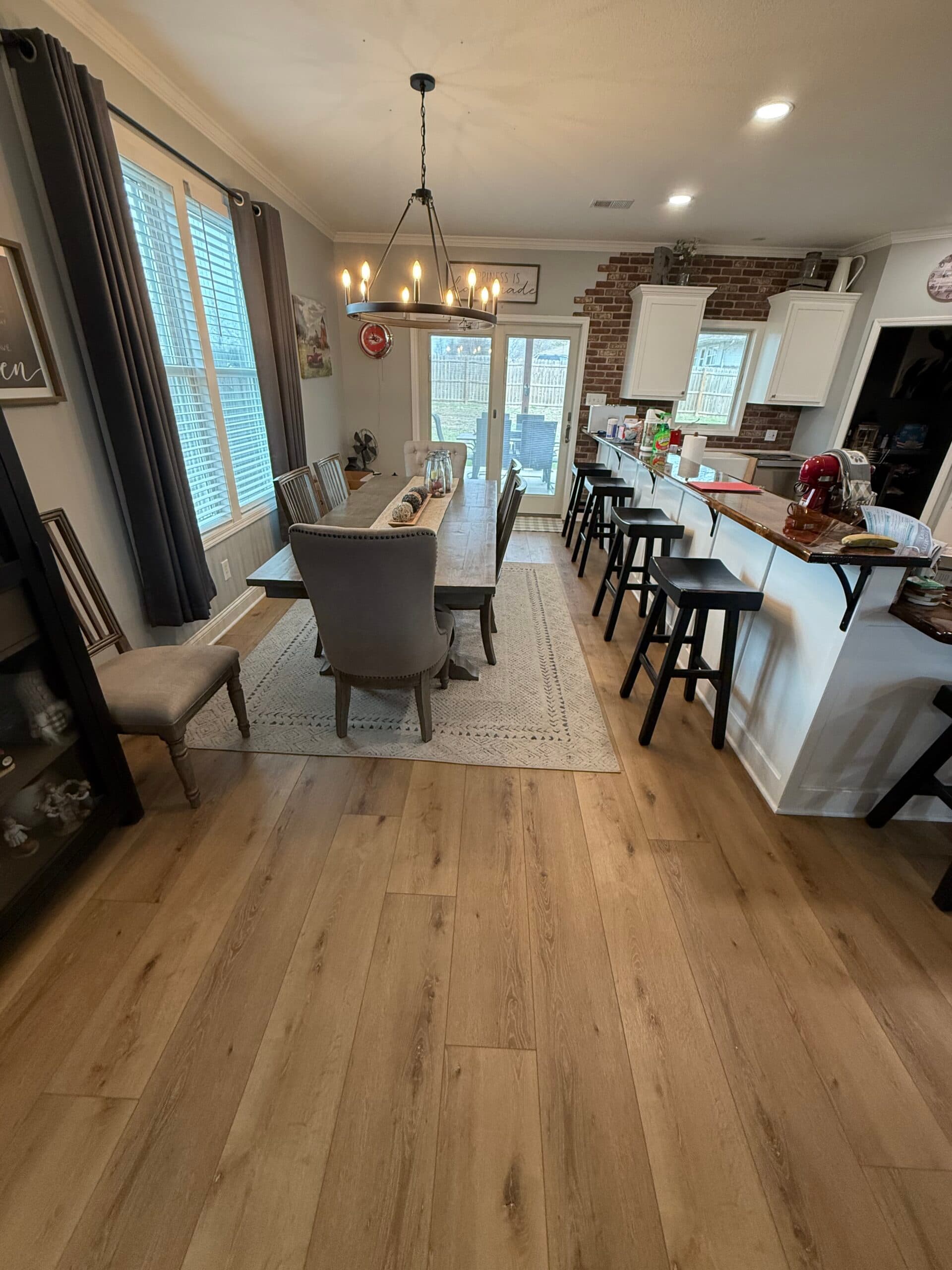 Product: COREtec Pro Plus. Color: Cairo Oak